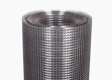 China High Strength Welded Wire Mesh Rolls Trim Mesh Surface For Enclosure Fence supplier