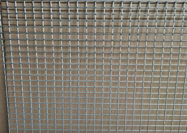 China Hot Dipped Galvanised Wire Mesh Roll , Cage Wire Rolls 0.5-100m Length supplier