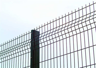 China Galvanized Iron Welded Wire Mesh Garden Fence Green Vinyl Coated 1800mm Width supplier