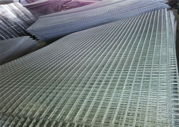 Hot Dipped Galvanized Welded Wire Mesh Panels Firm Structure For Runway Enclosures