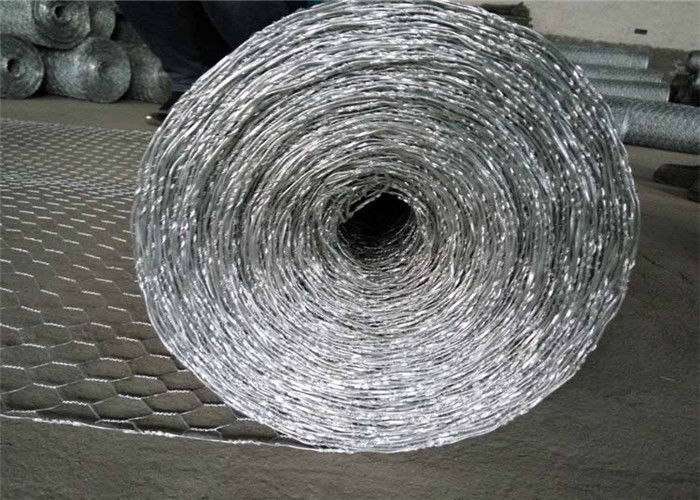 1/2 3/4 Inch Hexagonal Wire Mesh Long Life Expectancy.For Residential Protection