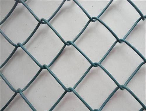 Low Carbon Steel Chain Link Mesh Beautiful Appearance For Protective Screening