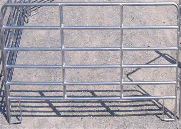 Easy Handling Livestock Fence Panels With Smooth Welding Spot Finishment
