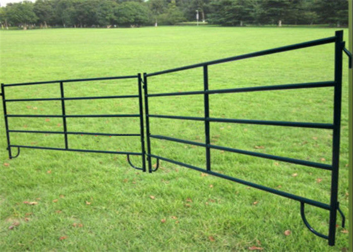 Anti Rust Portable Cattle Corrals , Heavy Duty Cattle Corral Panels Long Working Life